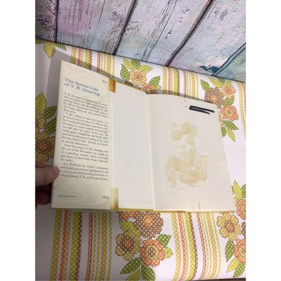 Vintage 1973 First Edition Book The Secret Life of T.K. Dearing by Jean Robinson - Picture 5 of 13
